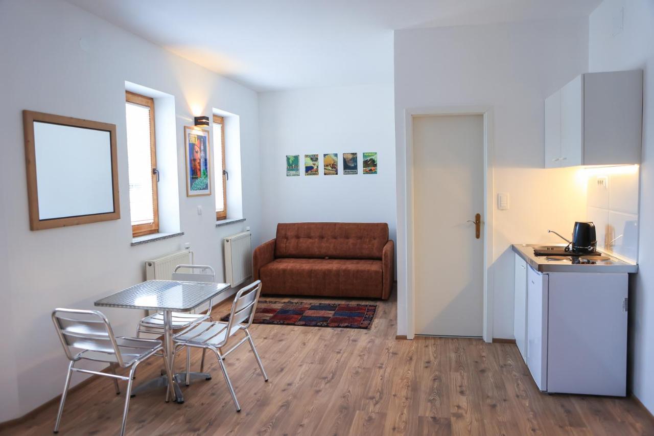 Apartments Katrca Bezigrad Ljubljana Buitenkant foto