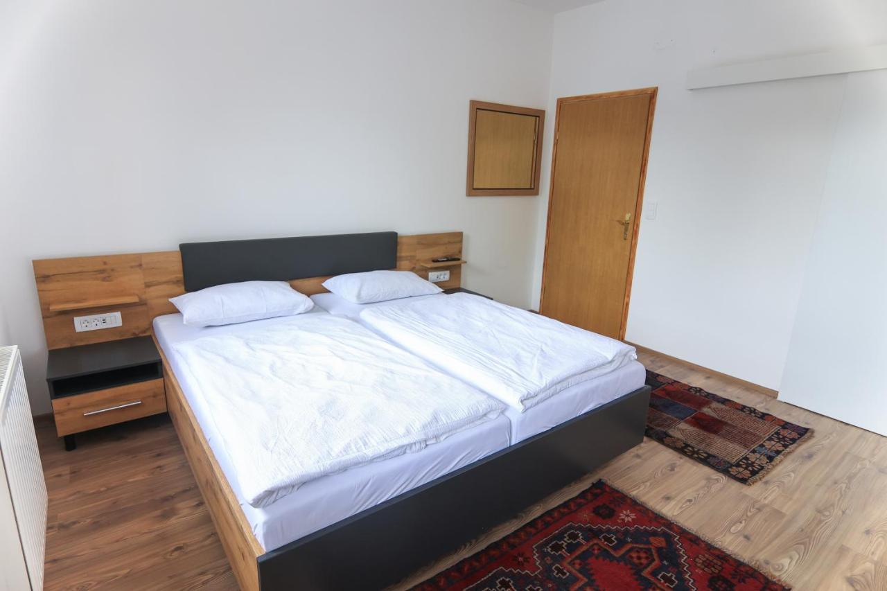 Apartments Katrca Bezigrad Ljubljana Buitenkant foto